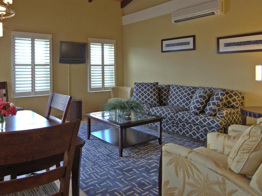 The Lighthouse Bay Resort Codrington Room photo